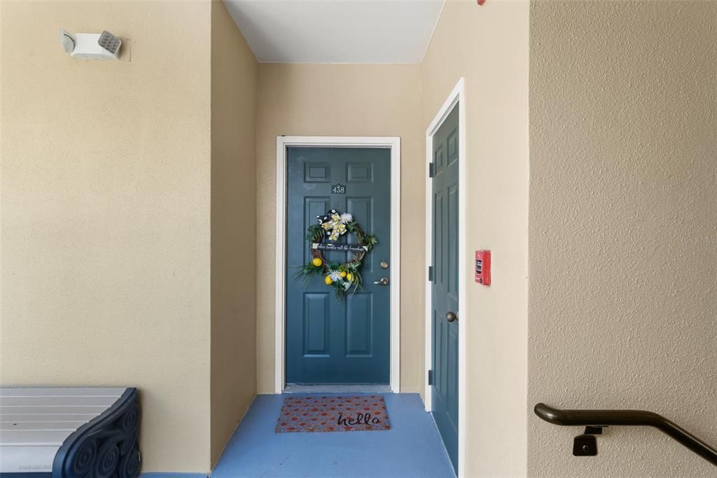 For Sale: $374,900 (2 beds, 2 baths, 1211 Square Feet)