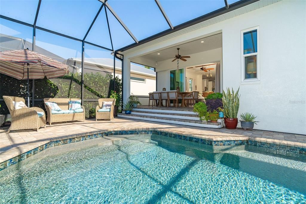 На продажу: $655,000 (3 спален, 2 ванн, 1820 Квадратных фут)