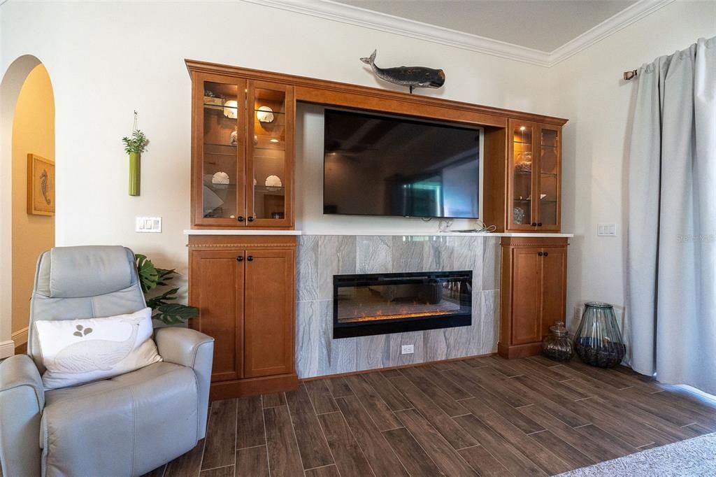 На продажу: $655,000 (3 спален, 2 ванн, 1820 Квадратных фут)