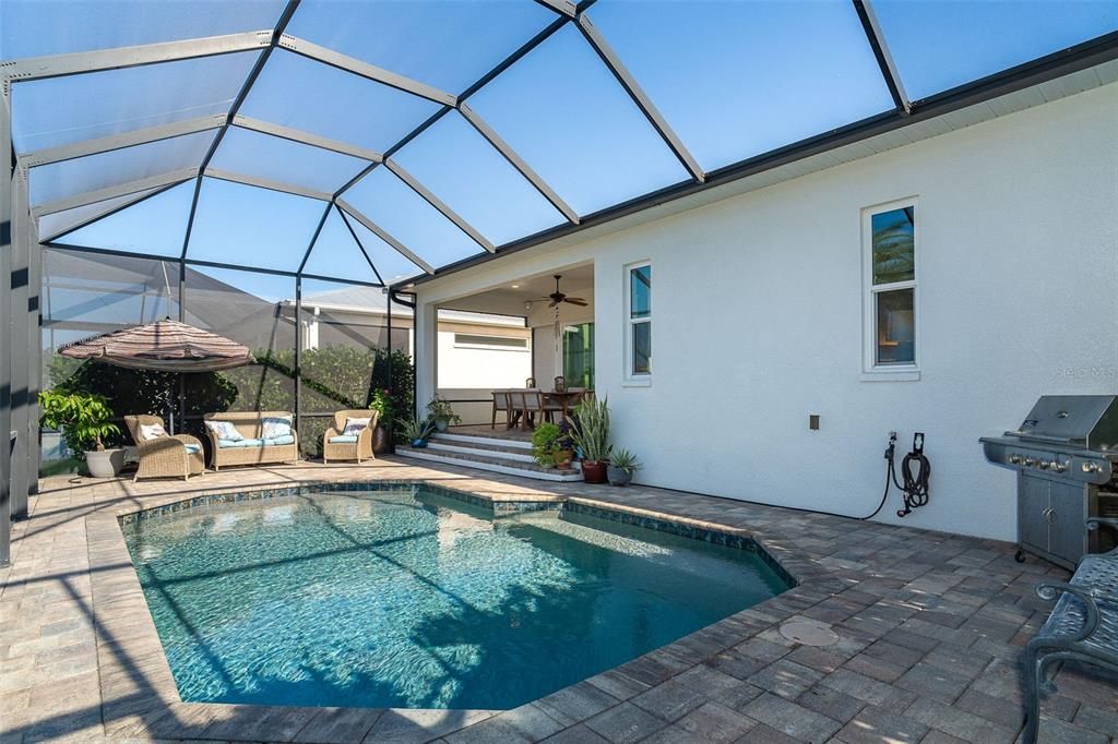 На продажу: $655,000 (3 спален, 2 ванн, 1820 Квадратных фут)