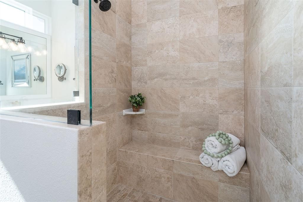 На продажу: $655,000 (3 спален, 2 ванн, 1820 Квадратных фут)