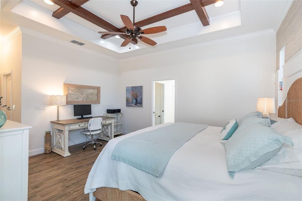 На продажу: $655,000 (3 спален, 2 ванн, 1820 Квадратных фут)