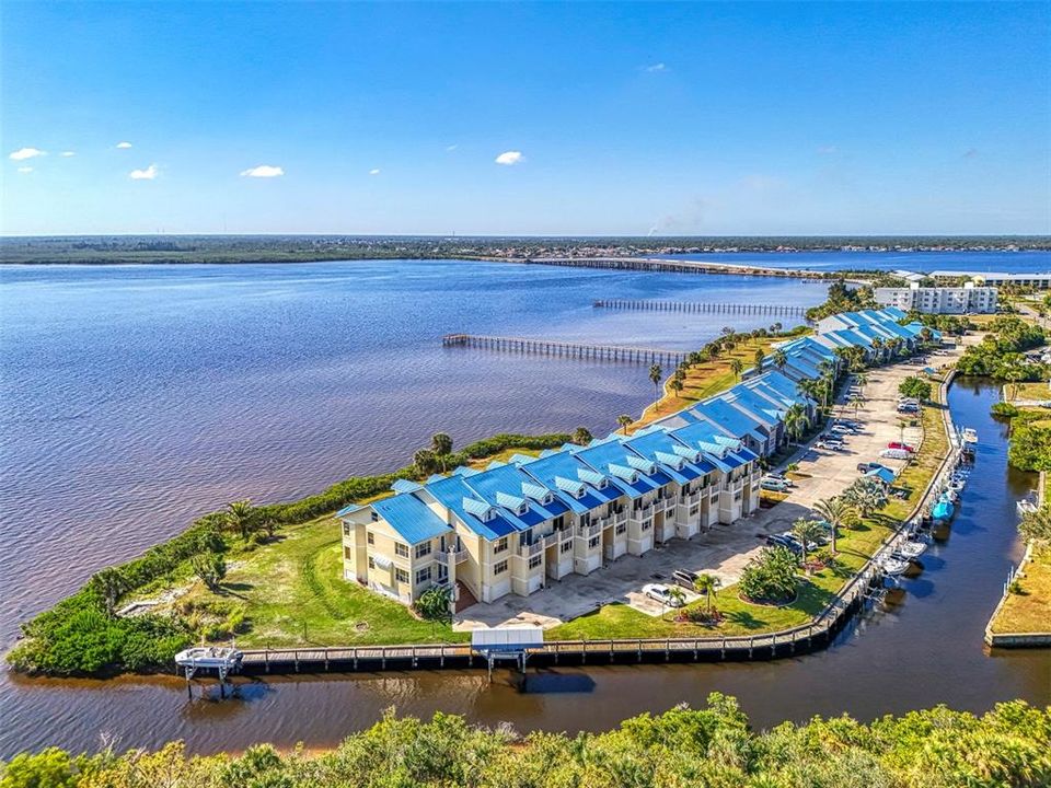 待售: $530,000 (4 贝兹, 3 浴室, 1904 平方英尺)