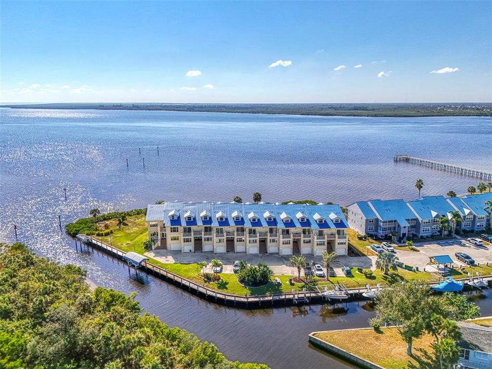 待售: $530,000 (4 贝兹, 3 浴室, 1904 平方英尺)