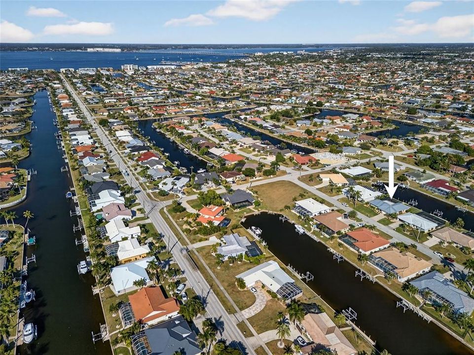 На продажу: $495,000 (3 спален, 2 ванн, 2123 Квадратных фут)