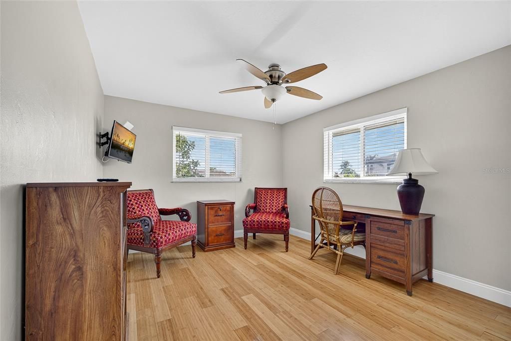 На продажу: $495,000 (3 спален, 2 ванн, 2123 Квадратных фут)