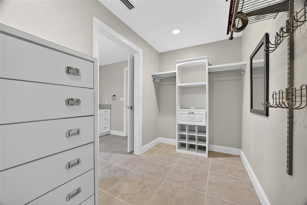 На продажу: $495,000 (3 спален, 2 ванн, 2123 Квадратных фут)