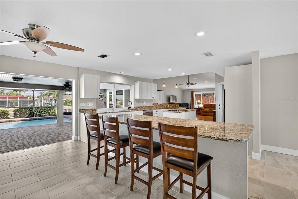 На продажу: $495,000 (3 спален, 2 ванн, 2123 Квадратных фут)