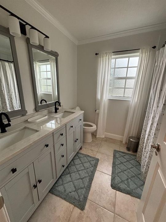 待售: $384,000 (3 贝兹, 2 浴室, 1584 平方英尺)