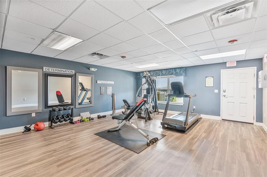 For Sale: $399,900 (2 beds, 2 baths, 1627 Square Feet)