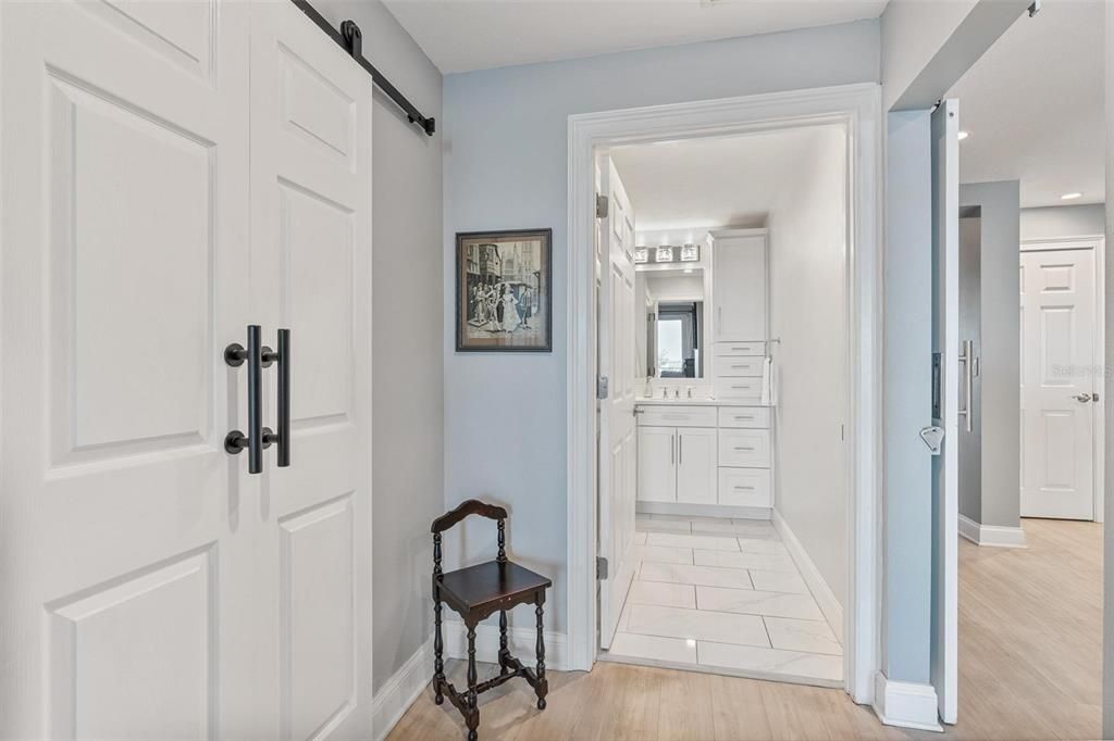 For Sale: $399,900 (2 beds, 2 baths, 1627 Square Feet)