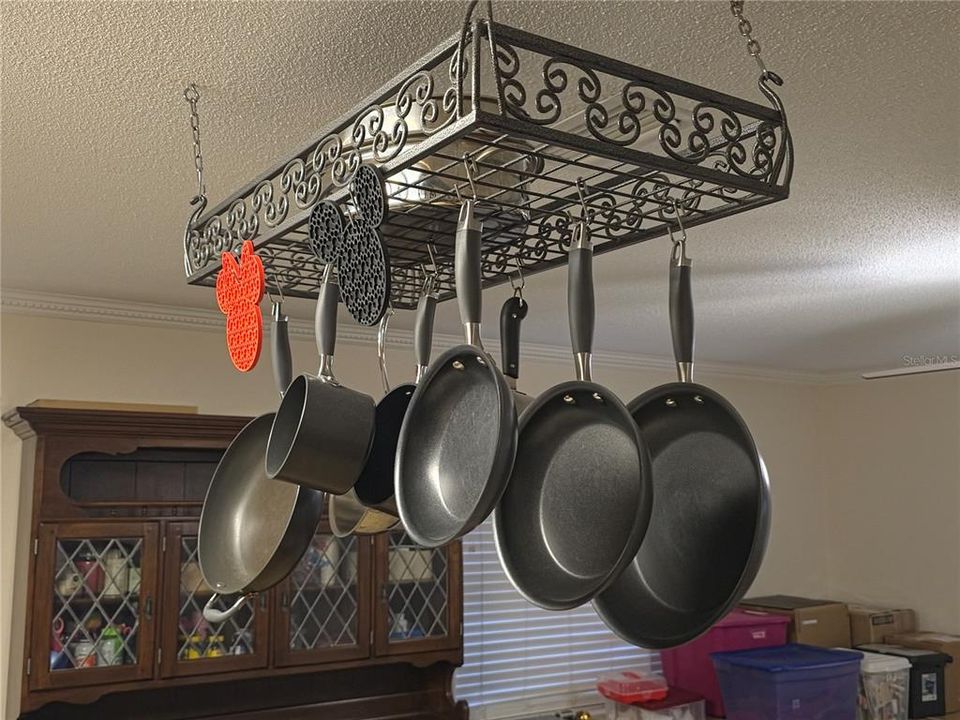 На продажу: $365,000 (3 спален, 2 ванн, 2280 Квадратных фут)