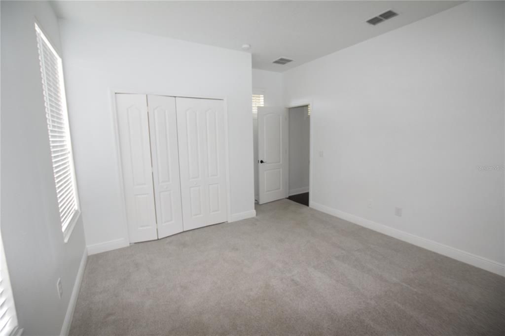 For Rent: $3,250 (4 beds, 3 baths, 2284 Square Feet)