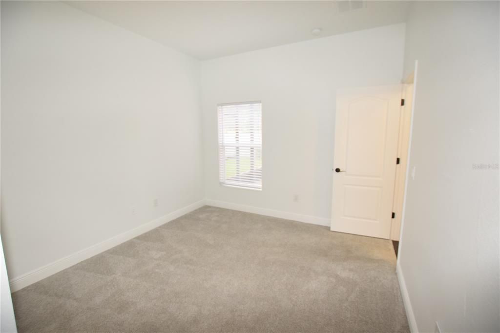 For Rent: $3,250 (4 beds, 3 baths, 2284 Square Feet)