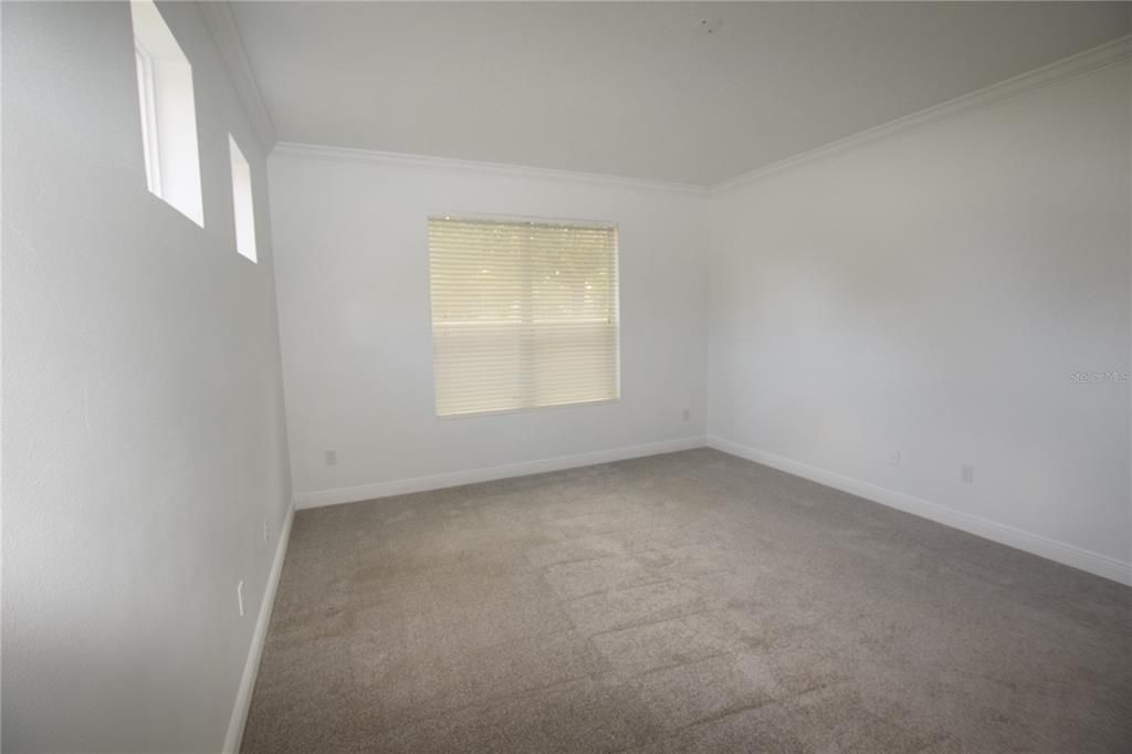 For Rent: $3,250 (4 beds, 3 baths, 2284 Square Feet)