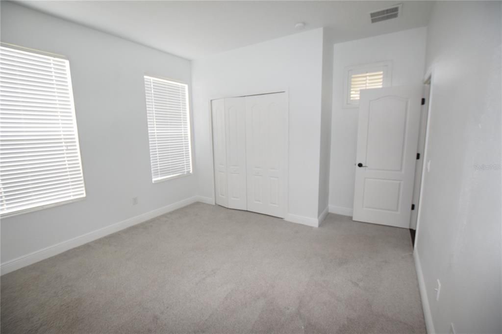 For Rent: $3,250 (4 beds, 3 baths, 2284 Square Feet)