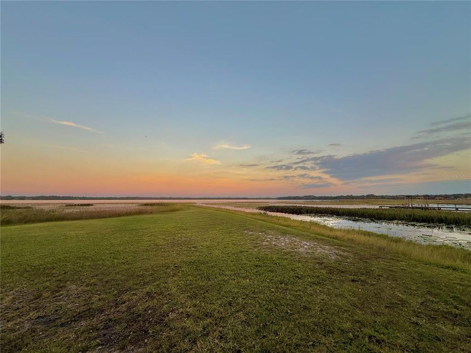 На продажу: $499,999 (2 спален, 2 ванн, 1332 Квадратных фут)