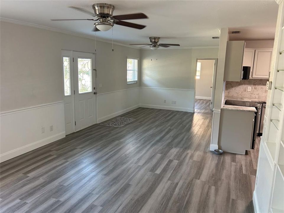 En Venta: $379,000 (3 camas, 2 baños, 1354 Pies cuadrados)