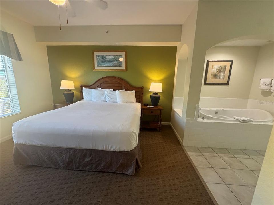 待售: $173,890 (3 贝兹, 2 浴室, 1231 平方英尺)