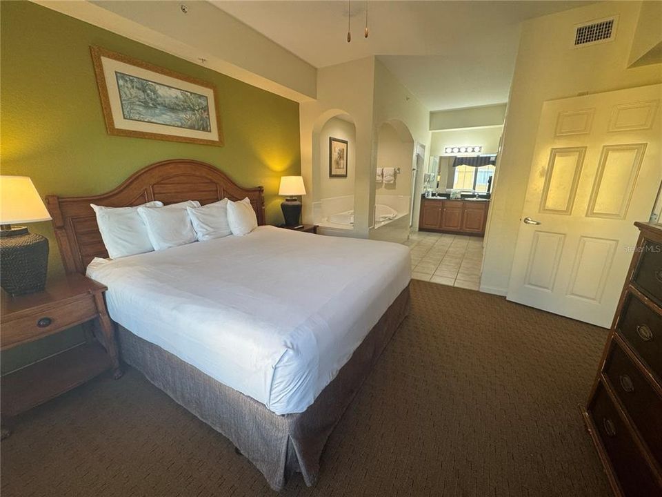 待售: $173,890 (3 贝兹, 2 浴室, 1231 平方英尺)