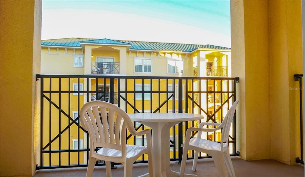 待售: $173,890 (3 贝兹, 2 浴室, 1231 平方英尺)