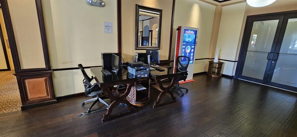 待售: $173,890 (3 贝兹, 2 浴室, 1231 平方英尺)