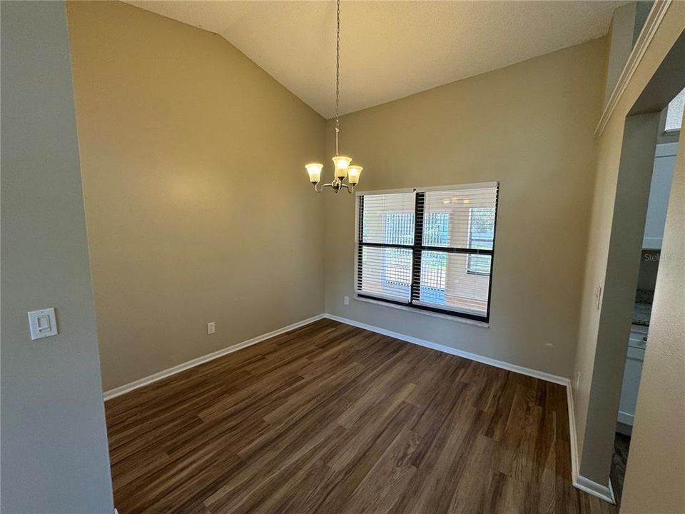 For Sale: $399,900 (4 beds, 2 baths, 2020 Square Feet)