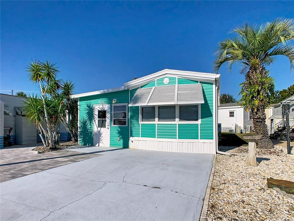 На продажу: $109,900 (1 спален, 1 ванн, 708 Квадратных фут)