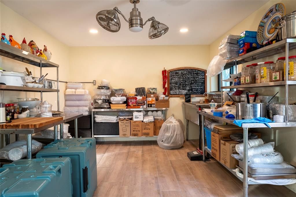 For Sale: $1,339,000 (3 beds, 3 baths, 1939 Square Feet)