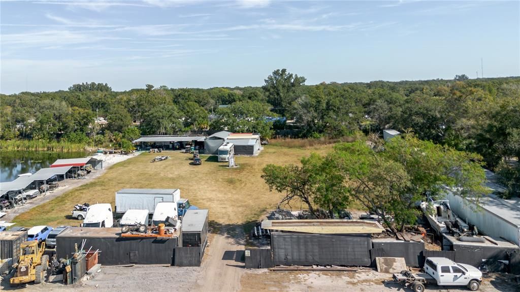 На продажу: $24,900,000 (15.58 acres)