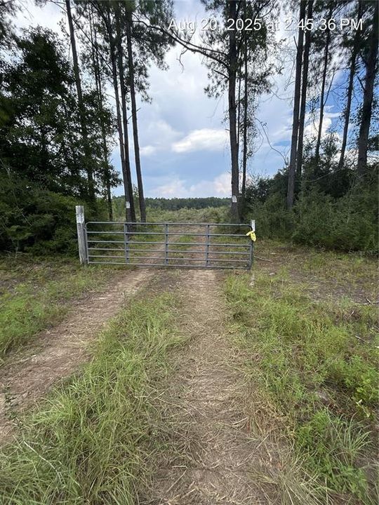 На продажу: $3,757,000 (0 спален, 0 ванн, 0 Квадратных фут)