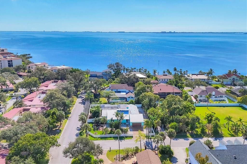 На продажу: $825,000 (3 спален, 3 ванн, 2116 Квадратных фут)