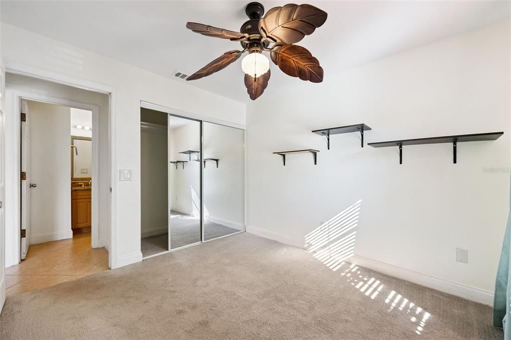 For Sale: $168,150 (2 beds, 2 baths, 840 Square Feet)