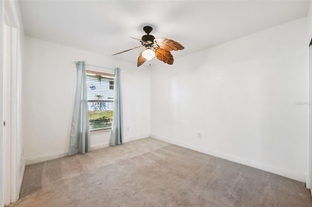 For Sale: $168,150 (2 beds, 2 baths, 840 Square Feet)