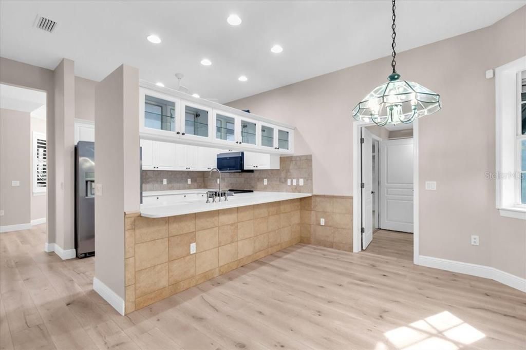 На продажу: $543,000 (3 спален, 2 ванн, 1897 Квадратных фут)