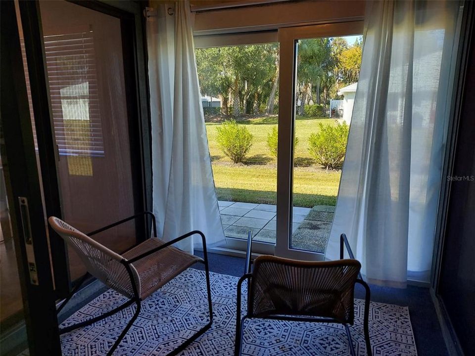 For Rent: $1,500 (2 beds, 2 baths, 1135 Square Feet)