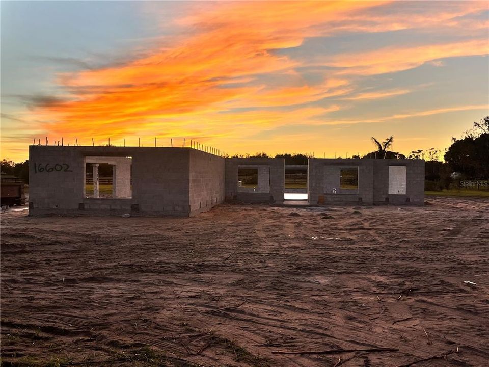 For Sale: $406,450 (4 beds, 3 baths, 2265 Square Feet)