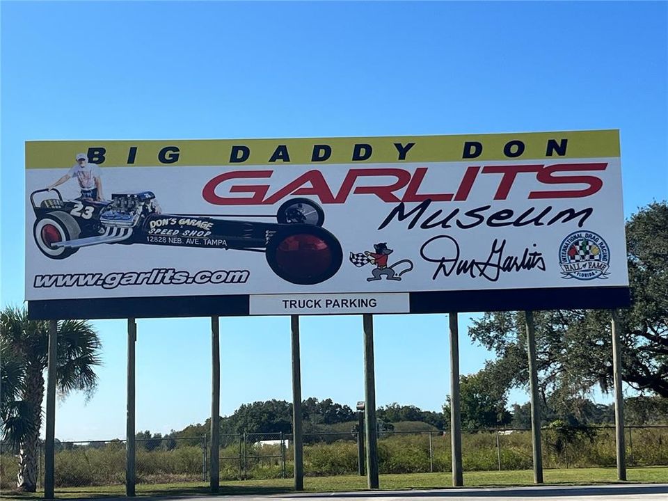 For Sale: $406,450 (4 beds, 3 baths, 2265 Square Feet)