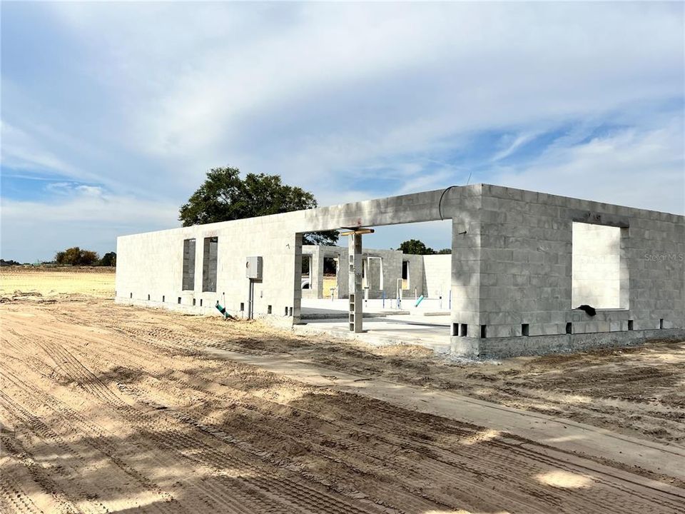 For Sale: $406,450 (4 beds, 3 baths, 2265 Square Feet)