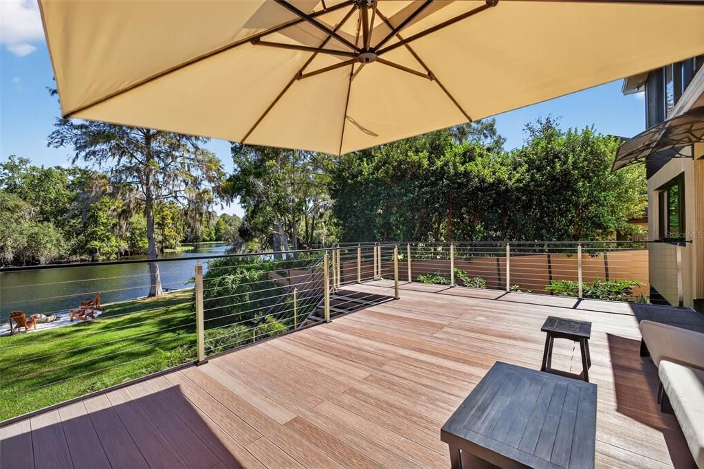 For Sale: $899,000 (5 beds, 2 baths, 2703 Square Feet)