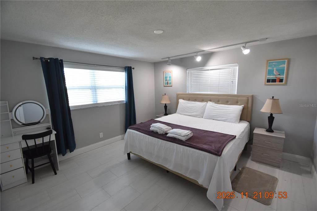 For Rent: $3,995 (3 beds, 2 baths, 1930 Square Feet)