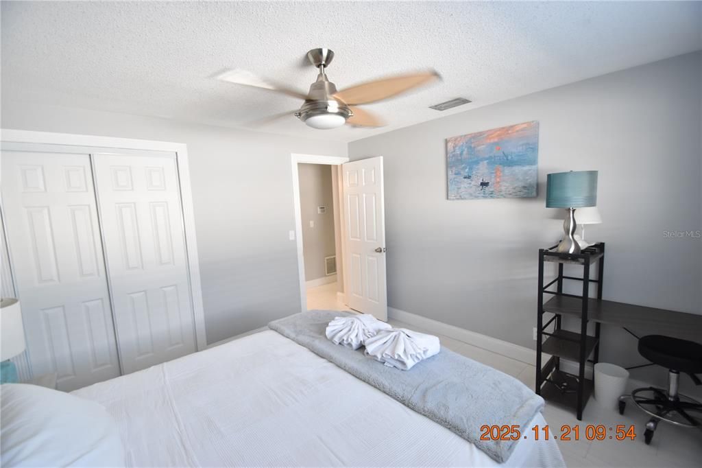 For Rent: $3,995 (3 beds, 2 baths, 1930 Square Feet)