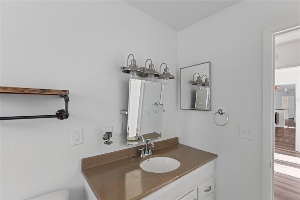 For Sale: $465,000 (3 beds, 2 baths, 2158 Square Feet)