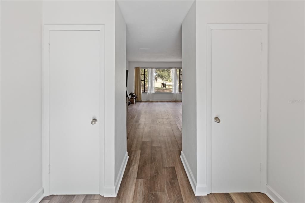 For Sale: $465,000 (3 beds, 2 baths, 2158 Square Feet)