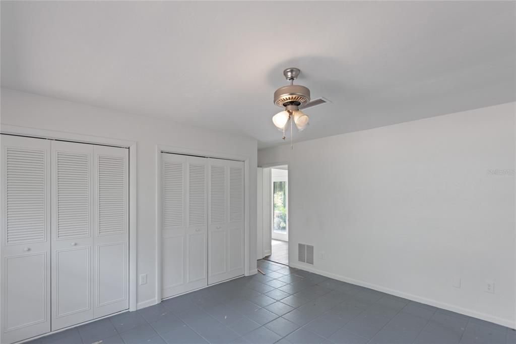 For Sale: $465,000 (3 beds, 2 baths, 2158 Square Feet)