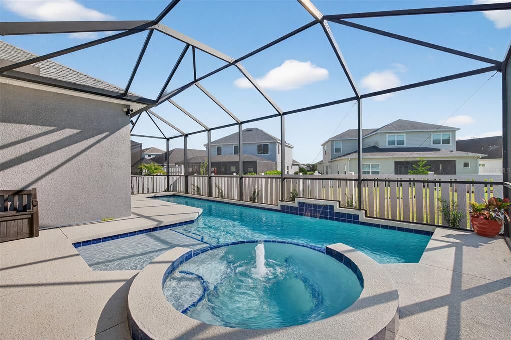 For Sale: $465,335 (3 beds, 2 baths, 1946 Square Feet)