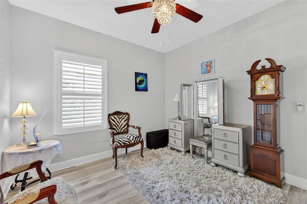 For Sale: $465,335 (3 beds, 2 baths, 1946 Square Feet)