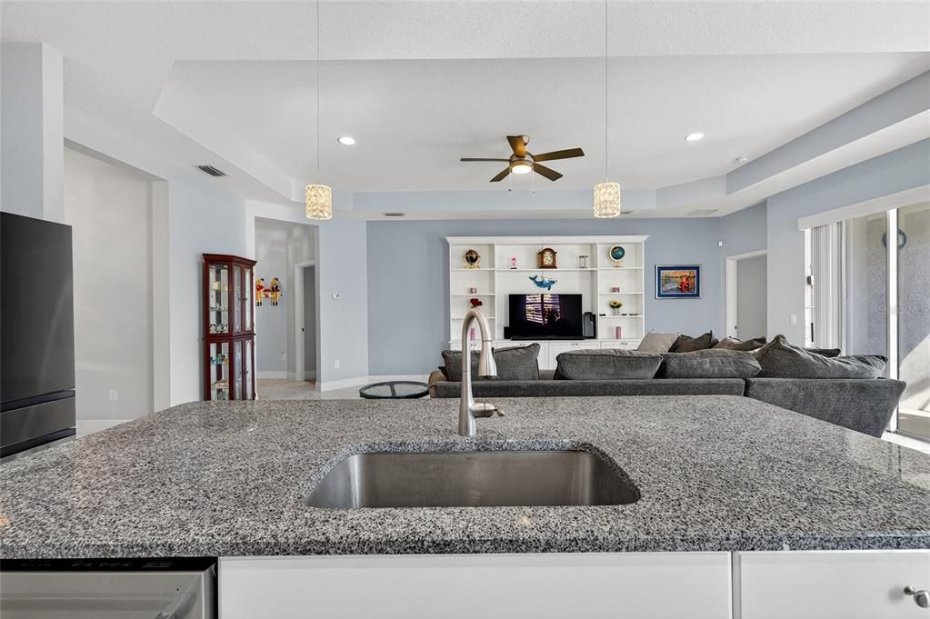 For Sale: $465,335 (3 beds, 2 baths, 1946 Square Feet)