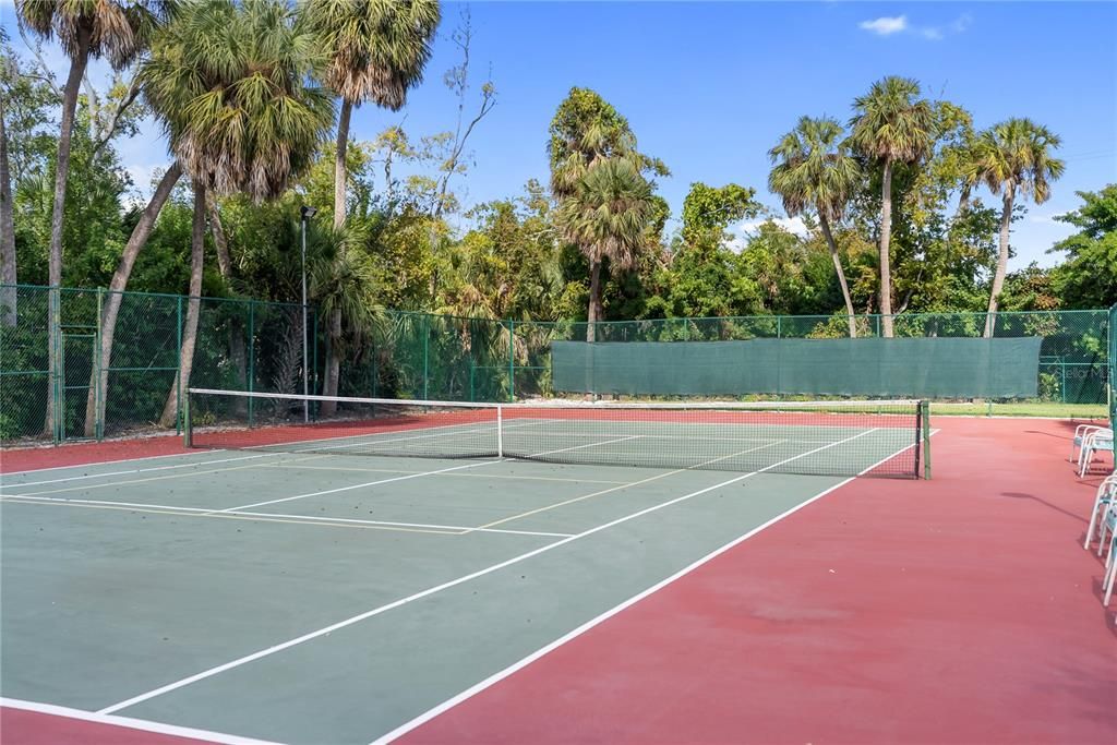 出租: $2,250 (2 贝兹, 2 浴室, 966 平方英尺)