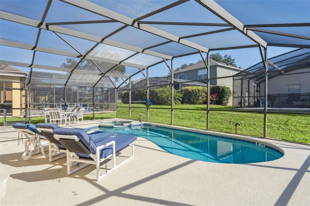 Под контрактом: $465,000 (5 спален, 4 ванн, 2286 Квадратных фут)